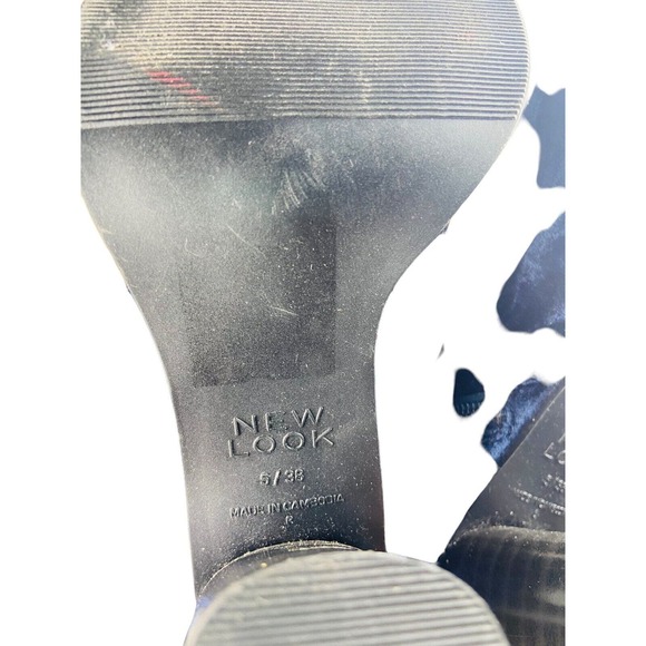 New Look Womens Velvet Blue Block Heel Ankle Suede Boots Size US  7.5 EU 38 - Picture 8 of 9